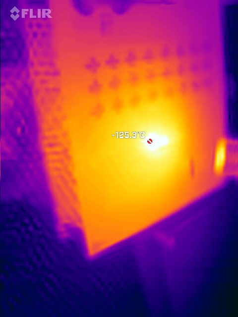  SN54SC8T573-SEP Thermal Image for SEL