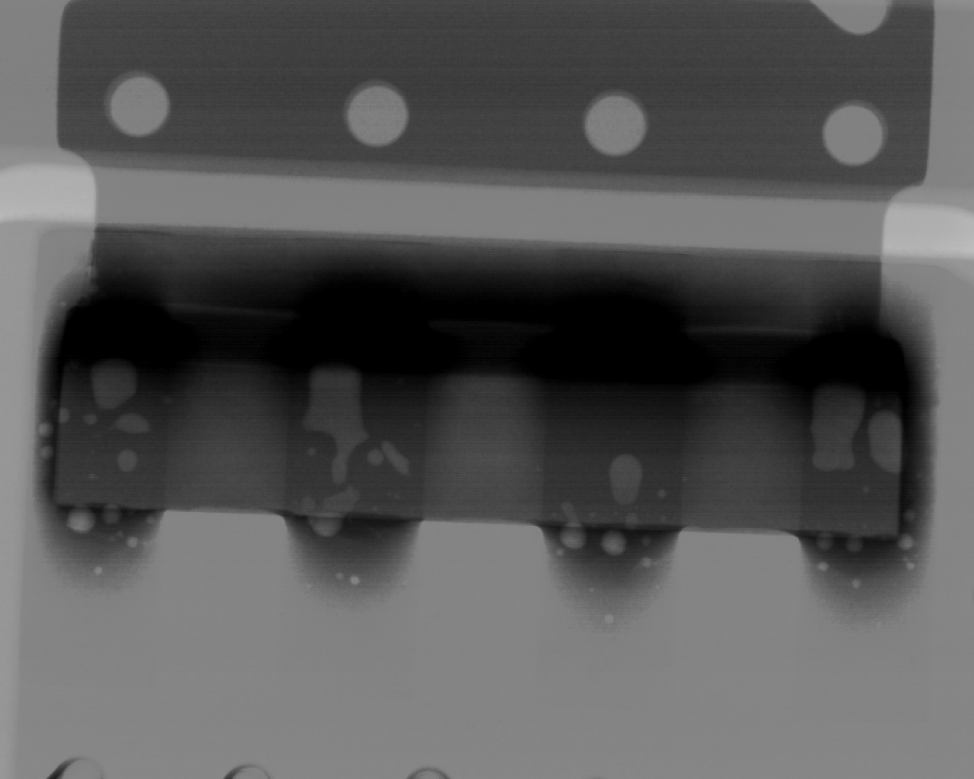  500 個溫度循環 X 射線，右側引線