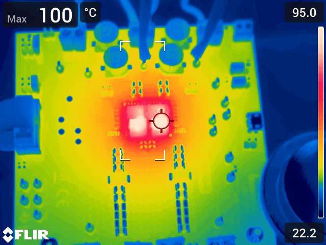 TPSM8D6C24 25°C 環(huán)境溫度、12Vin、0.8Vout、70A、550kHz 條件下的熱圖