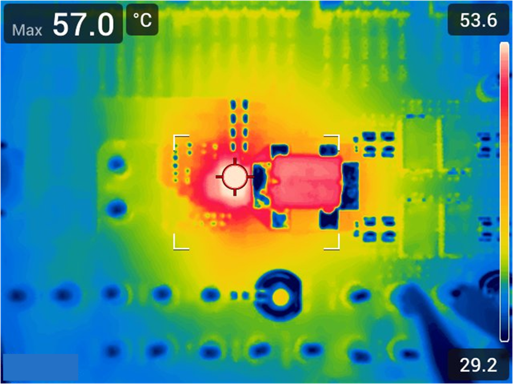 TPS546B26 熱特性，800kHz FCCM，外部 5V 輔助電源，25A 負載