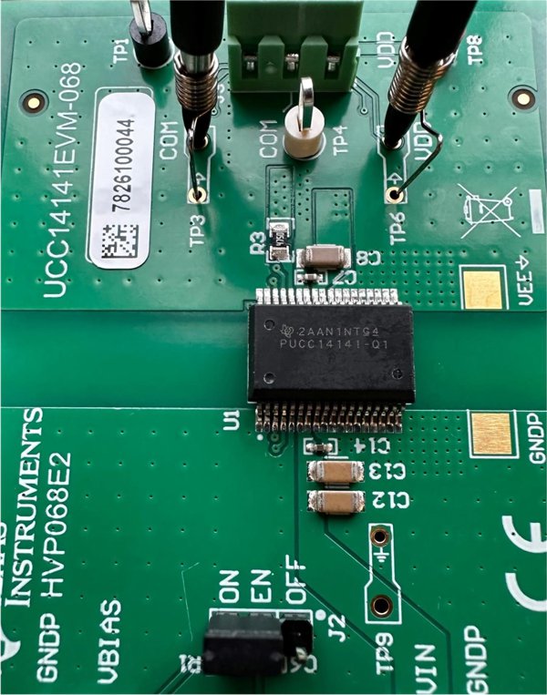 UCC14141EVM-068 UCC14141EVM-068,PCB 示波器探頭測試點 GUID-20230203-SS0I-7HXN-XG3K-DCRH5SQP7NHF-low.jpg