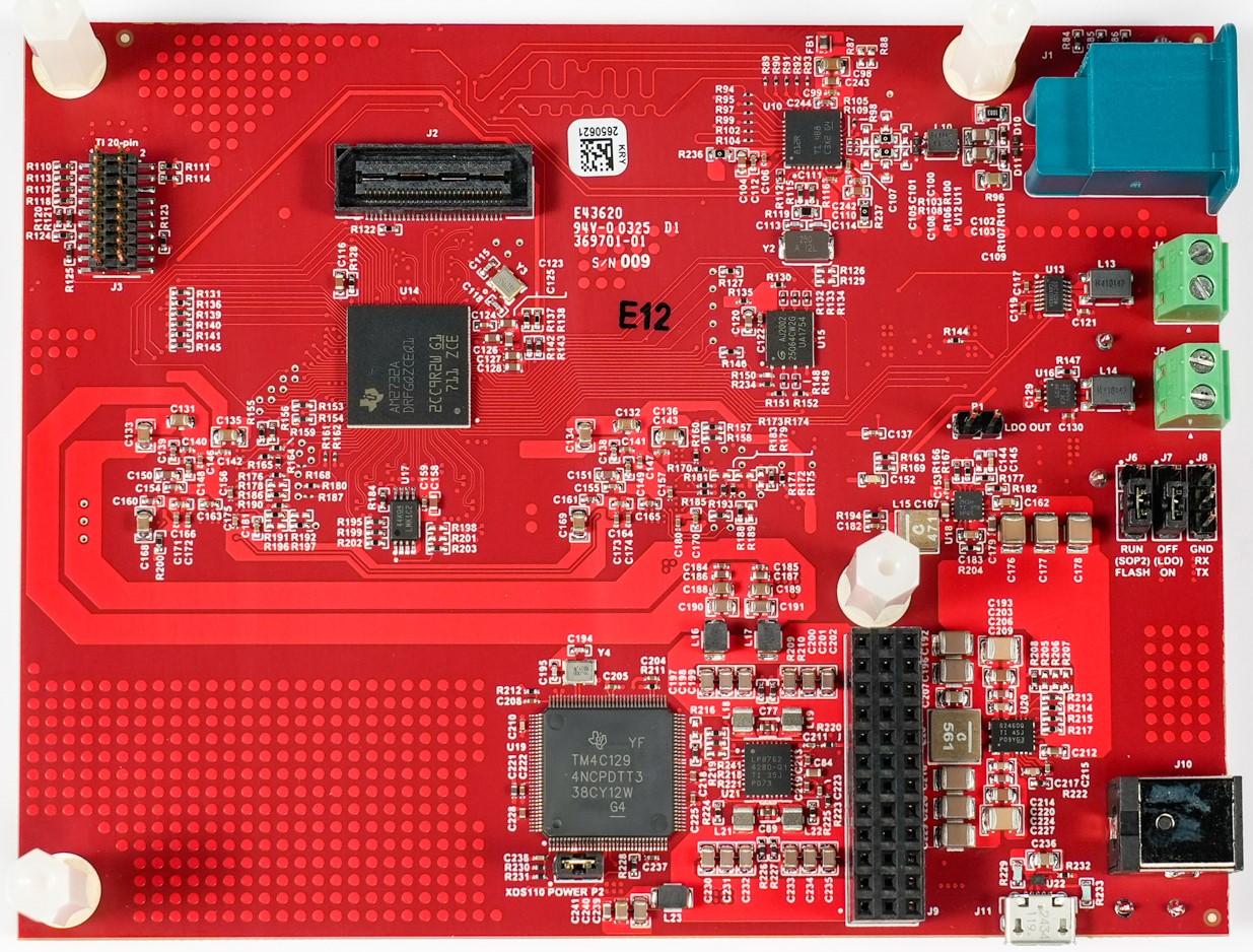 AWR2243-2X-CAS-EVM 電路板 B 側(cè)