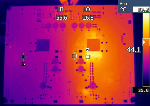 TPS26744EQ1EVM 熱像圖底部，端口 A